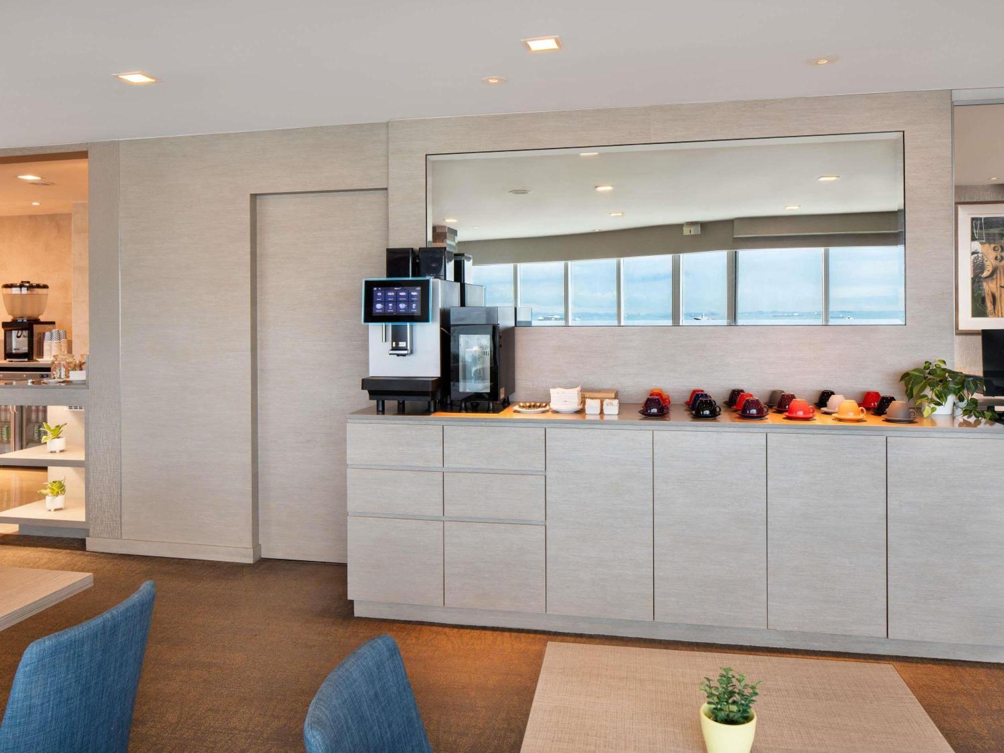 Grand Mercure Singapore Roxy المظهر الخارجي الصورة